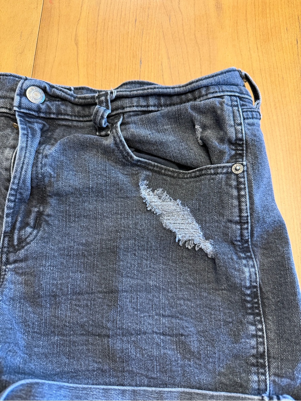Old Navy Charcoal Distressed Denim Shorts 12 - Picture 2 of 6